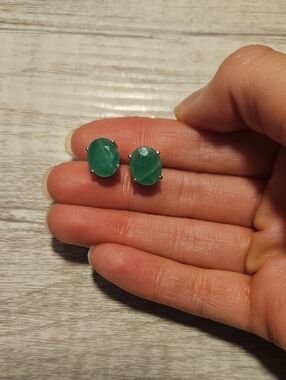 Green Oval Stone Stud Earrings - Unbranded